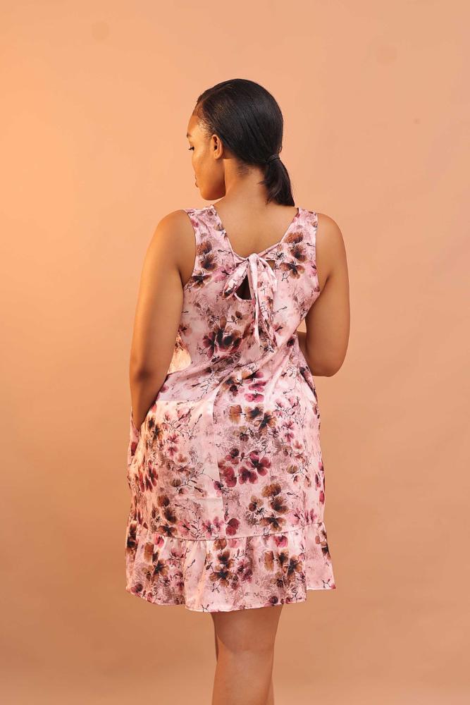 Floral pattern flowy dress