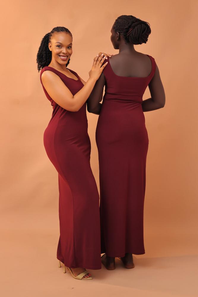 Skin low neck cap sleeve maxi